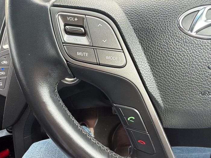 2013 Hyundai Santa Fe Highlander DM MY14 4X4 On Demand Creamy White