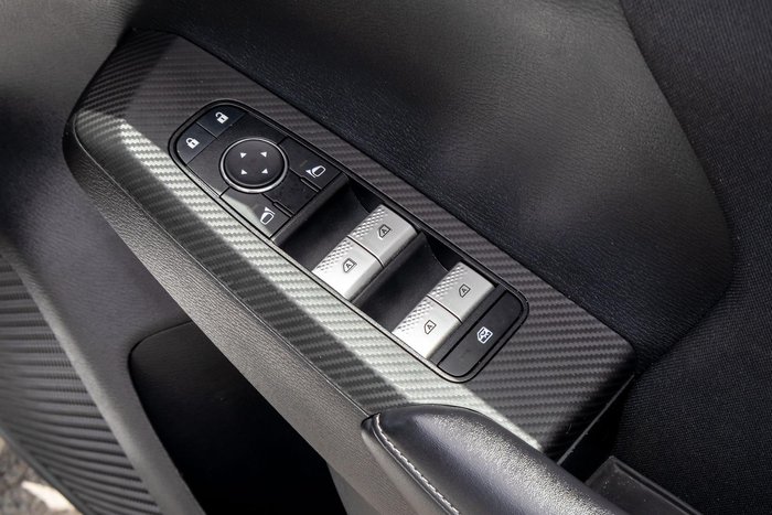 2024 Mitsubishi Outlander ES