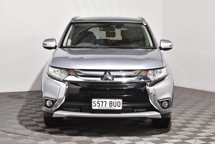2017 Mitsubishi Outlander LS Safety Pack