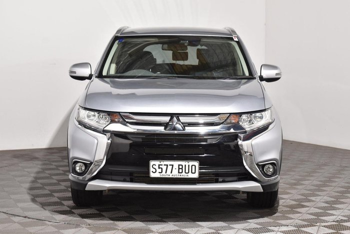 2017 Mitsubishi Outlander LS Safety Pack