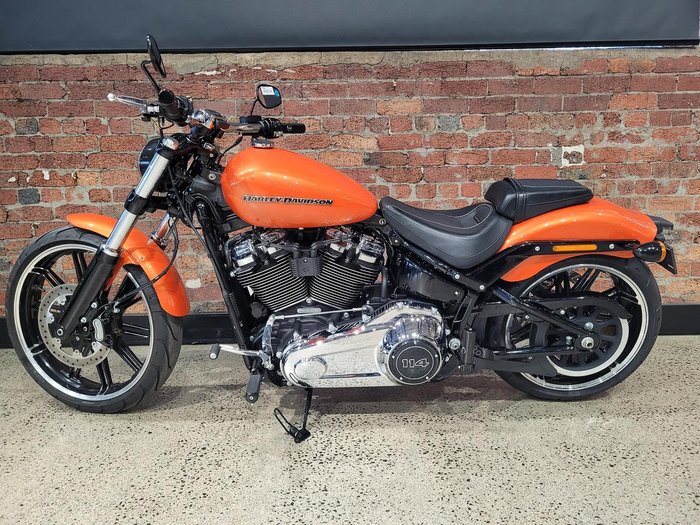 Harley-Davidson Breakout 114 (FXBRS) Softail