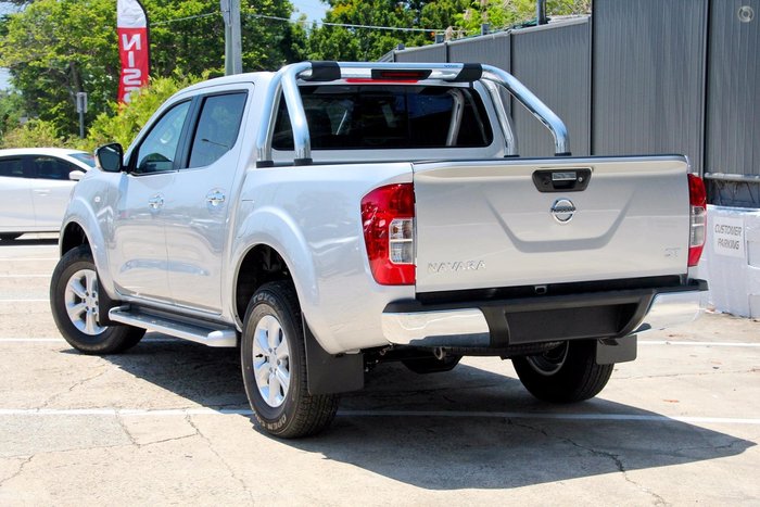 2017 Nissan Navara ST D23 Series 2 4X4 Dual Range Brilliant Silver