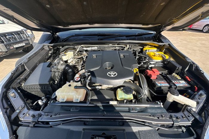 2017 Toyota Hilux SR5