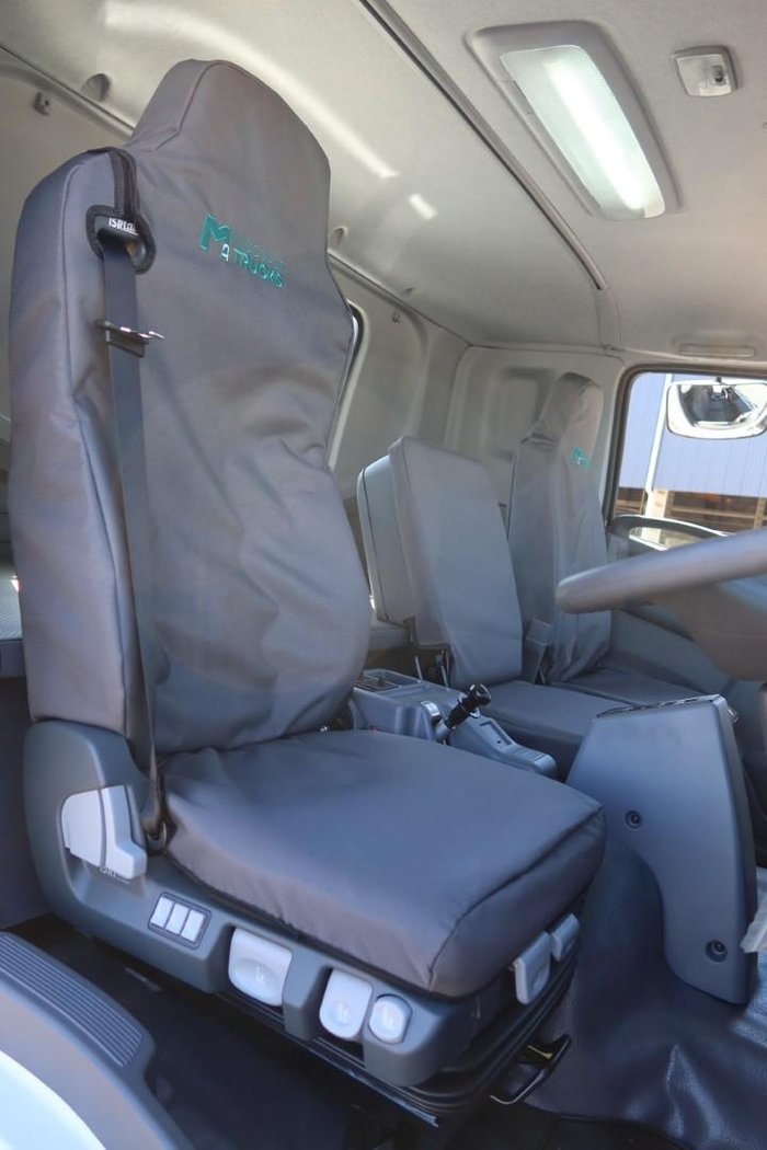 2025 Isuzu F Series FYJ300-350