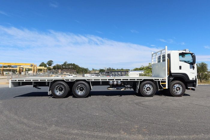 2025 Isuzu F Series FYJ300-350