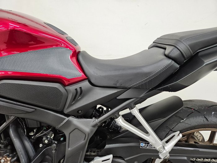 2024 Honda CB650R Red