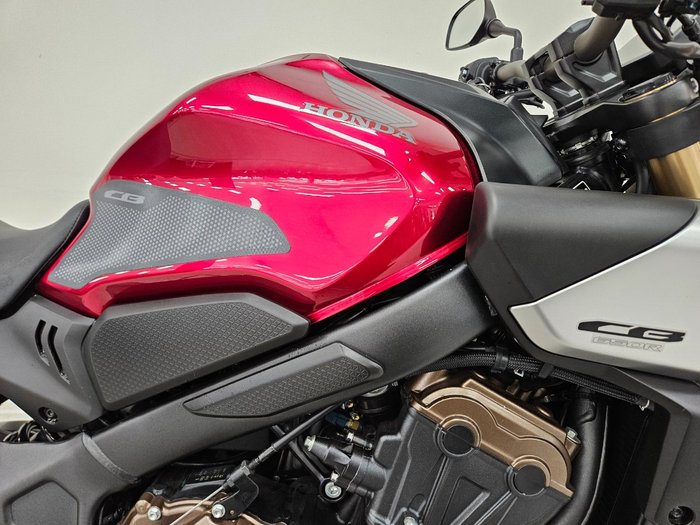 2024 Honda CB650R Red
