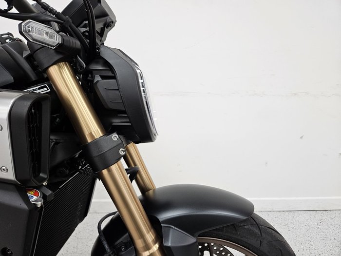 2024 Honda CB650R Red