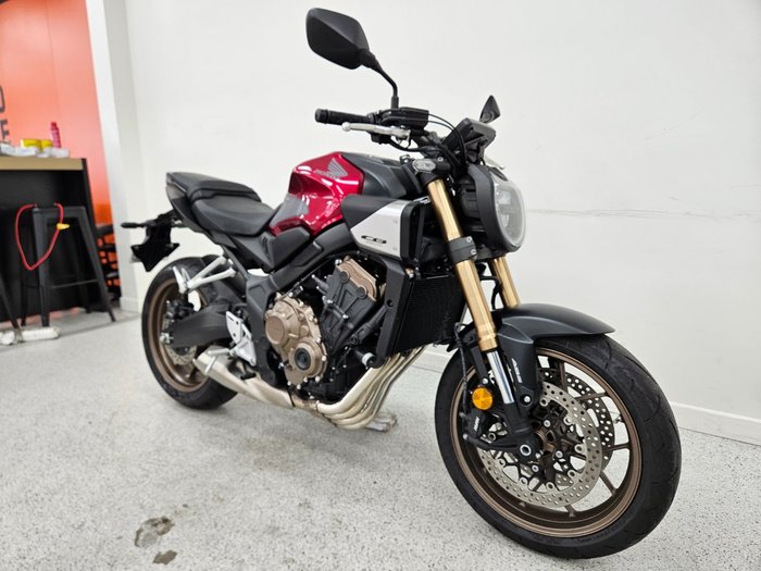 2024 Honda CB650R Red