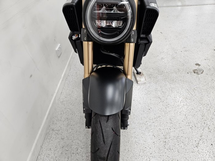 2024 Honda CB650R Red