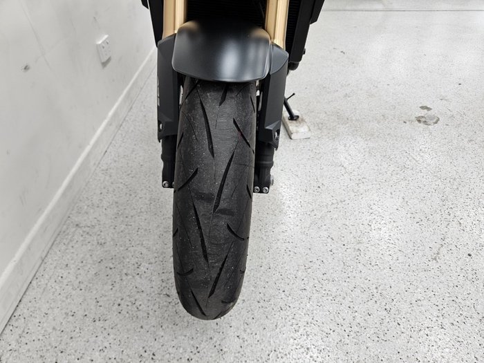 2024 Honda CB650R Red