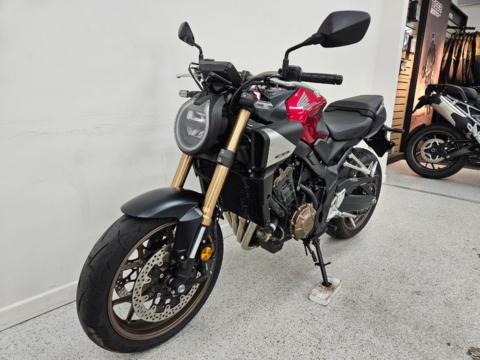 2024 Honda CB650R Red