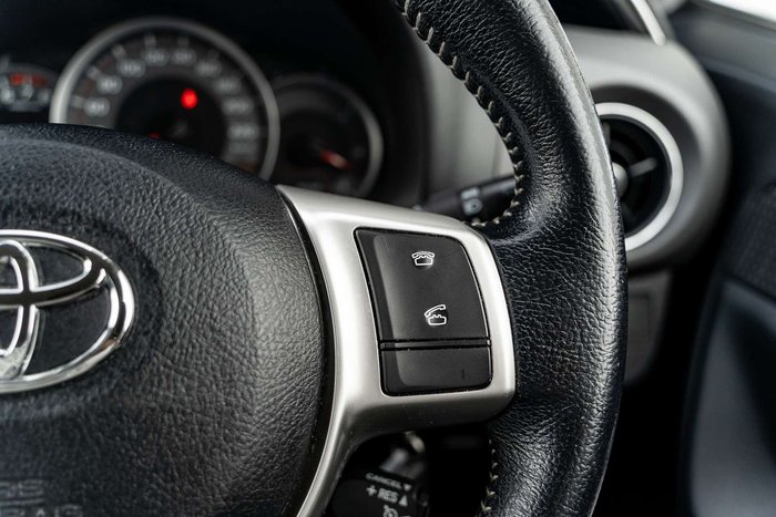 2015 Toyota Yaris SX