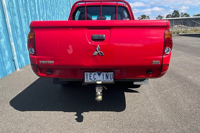 2014 Mitsubishi Triton GLX