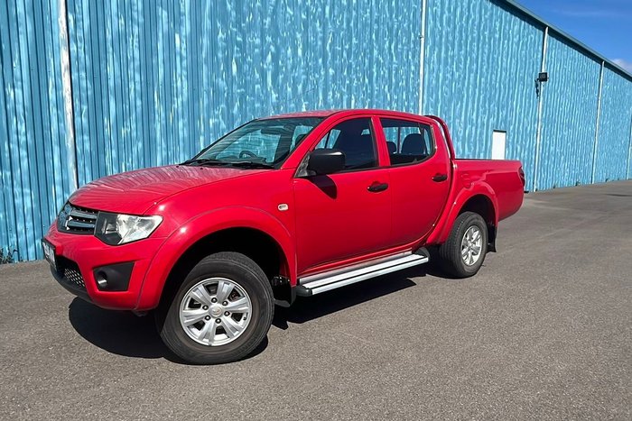 2014 Mitsubishi Triton GLX