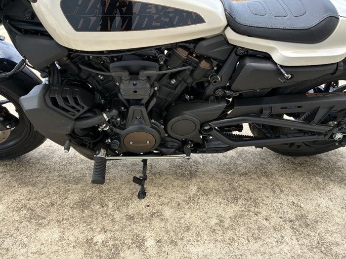 2020 Suzuki V-STROM 1050 (DL1050RQ) Black