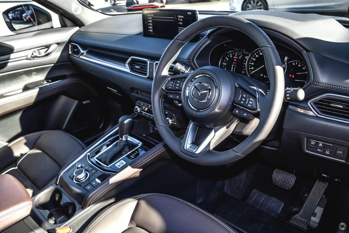2026 Mazda CX-5 G25 Akera