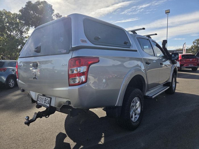 2015 Mitsubishi Triton GLX