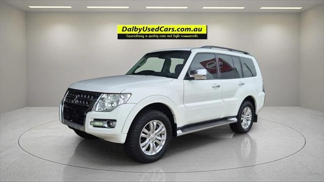 2015 Mitsubishi Pajero GLX