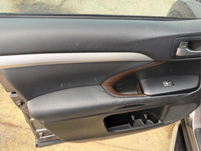 2014 TOYOTA KLUGER GXL (4x2) GSU50R Grey