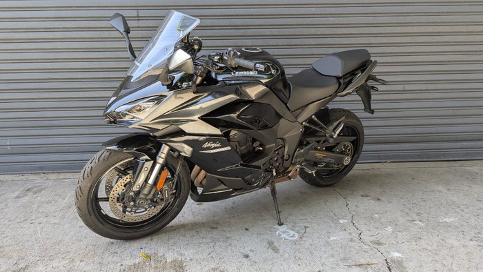 2021 Kawasaki NINJA 1000SX Black