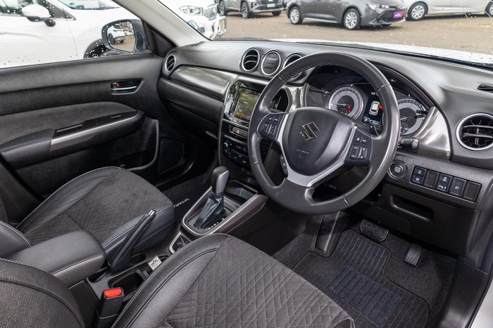 2024 Suzuki Vitara Turbo