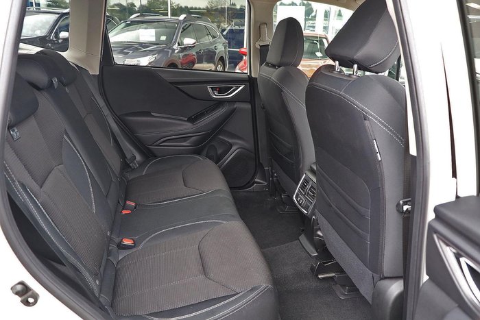 2024 Subaru Forester 2.5i