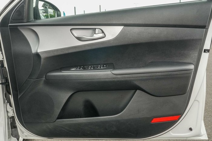 2024 Kia Cerato S