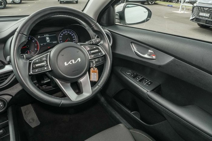 2024 Kia Cerato S