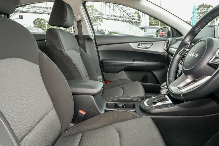 2024 Kia Cerato S