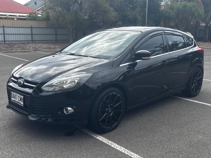 2011 Ford Focus Sport LW Panther Black