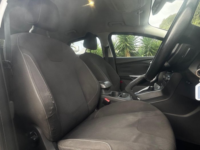 2011 Ford Focus Sport LW Panther Black