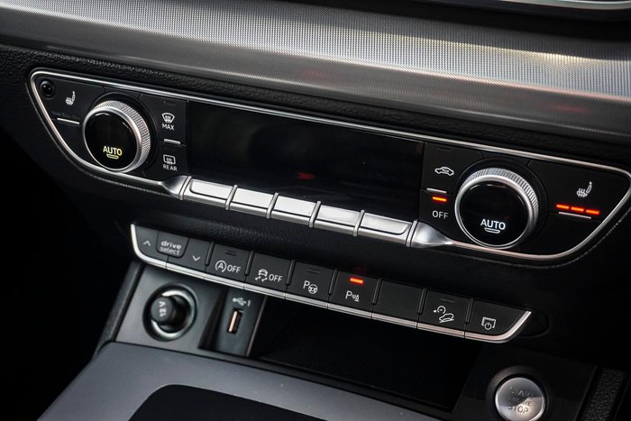 2022 Audi Q5 45 TFSI Sport