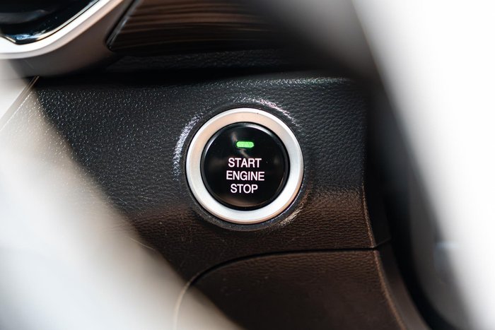 2022 LDV D90 Executive SV9A 4X4 Dual Range Metal Black