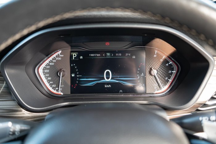 2022 LDV D90 Executive