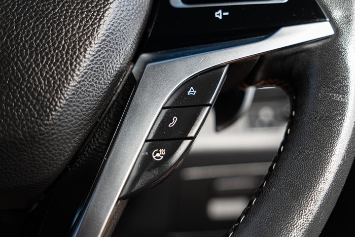 2022 LDV D90 Executive