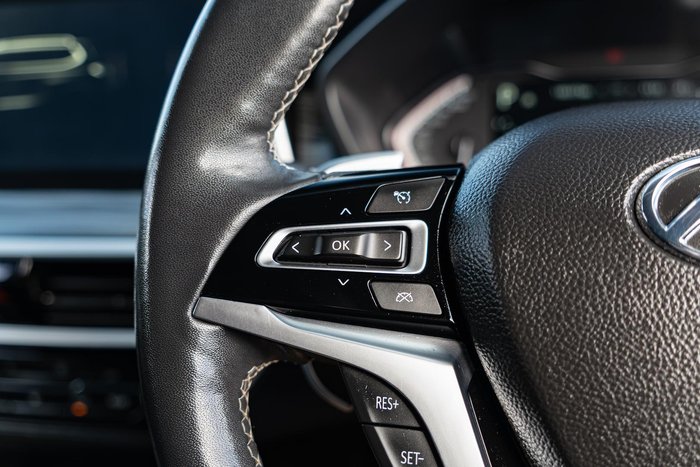 2022 LDV D90 Executive