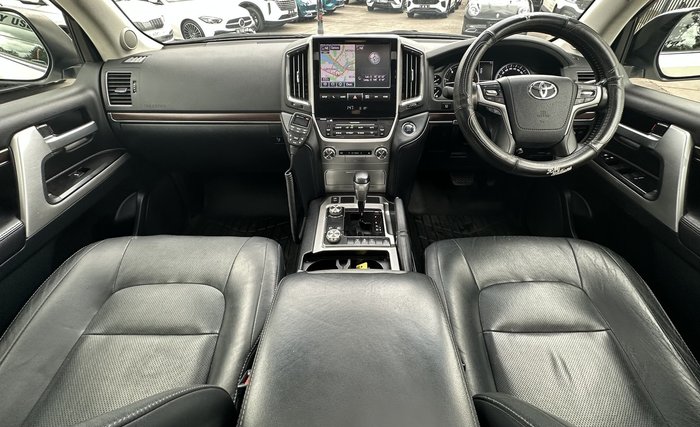 2020 Toyota Landcruiser VX