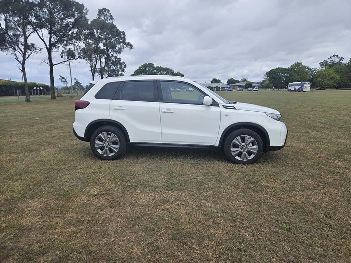 2025 Suzuki Vitara Turbo Hybrid