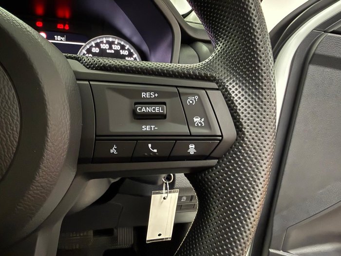 2026 Nissan Navara SL D27 MY26 4X4 Dual Range Alpine White