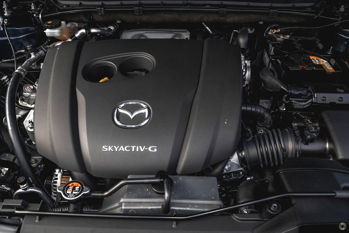 2025 Mazda CX-5 G25 Akera