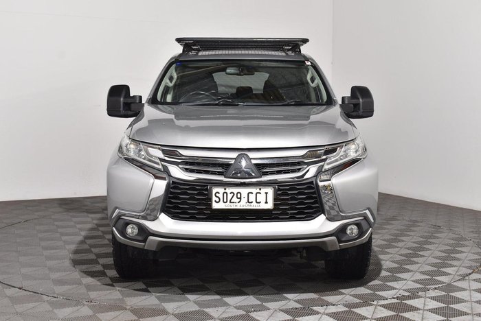 2017 Mitsubishi Pajero Sport GLS