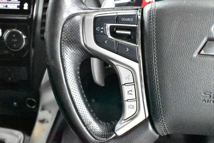 2017 Mitsubishi Pajero Sport GLS