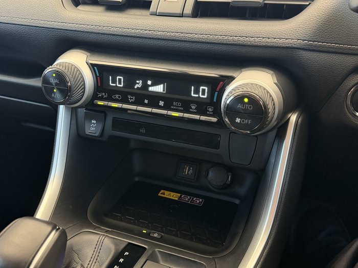 2024 Toyota RAV4 GXL