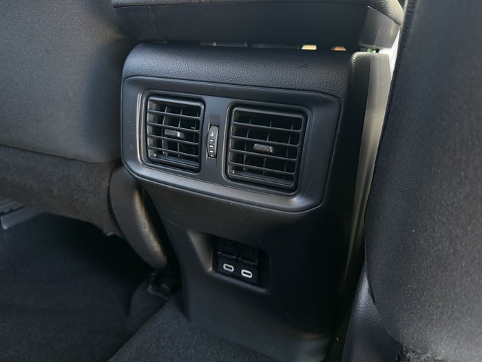 2024 Toyota RAV4 GXL