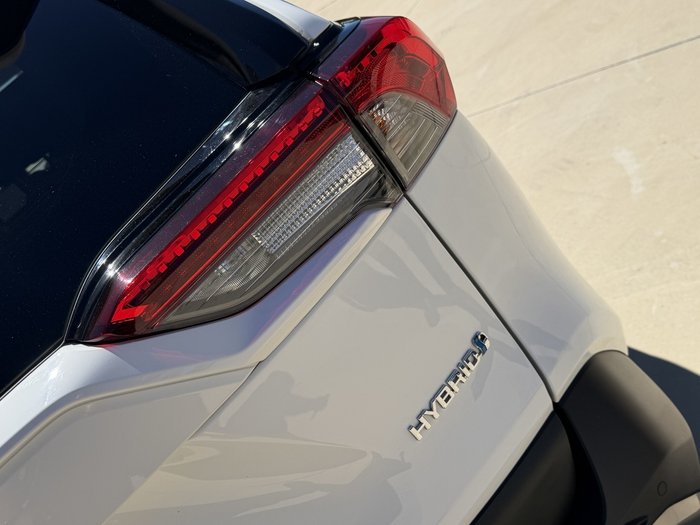 2024 Toyota RAV4 GXL