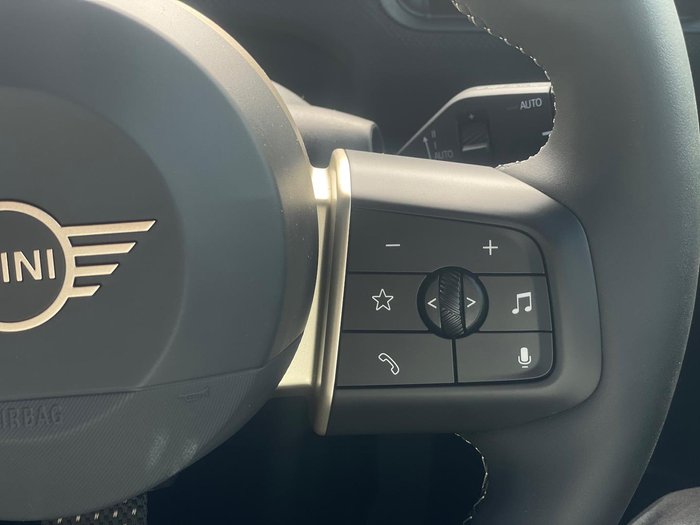 2025 MINI Cooper C Classic
