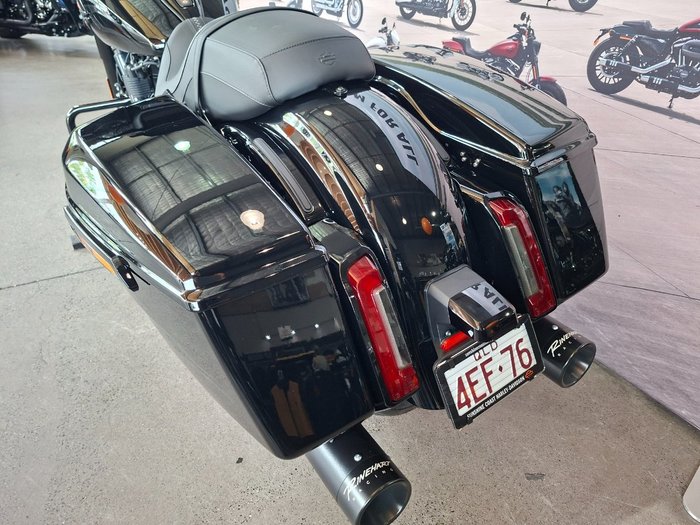 2025 HARLEY-DAVIDSON FLHX STREET GLIDE (117)