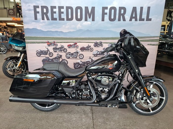 2025 HARLEY-DAVIDSON FLHX STREET GLIDE (117)