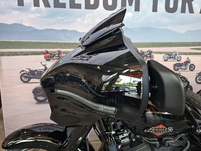 2025 HARLEY-DAVIDSON FLHX STREET GLIDE (117)